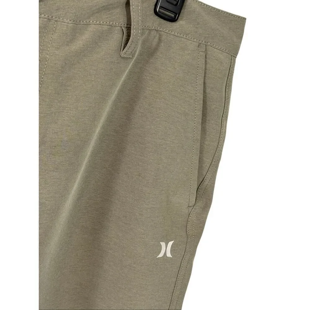 Hurley Hybrid Walk Shorts in Iguana (taupe) - 34